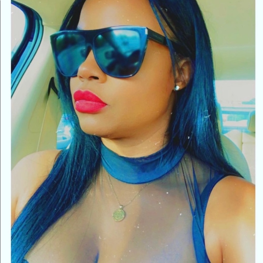 Meet your Posher, Nikki